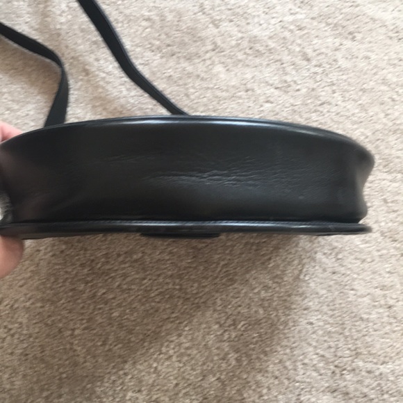 Vintage Yves Saint Laurent bag RARE - Picture 7 of 7